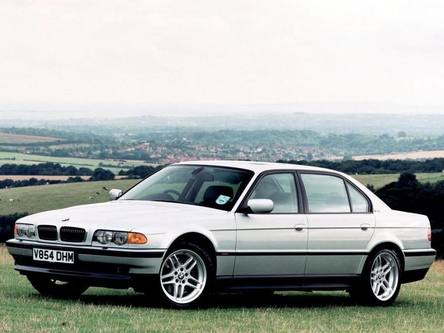 BMW 7-Series (UK) '1998